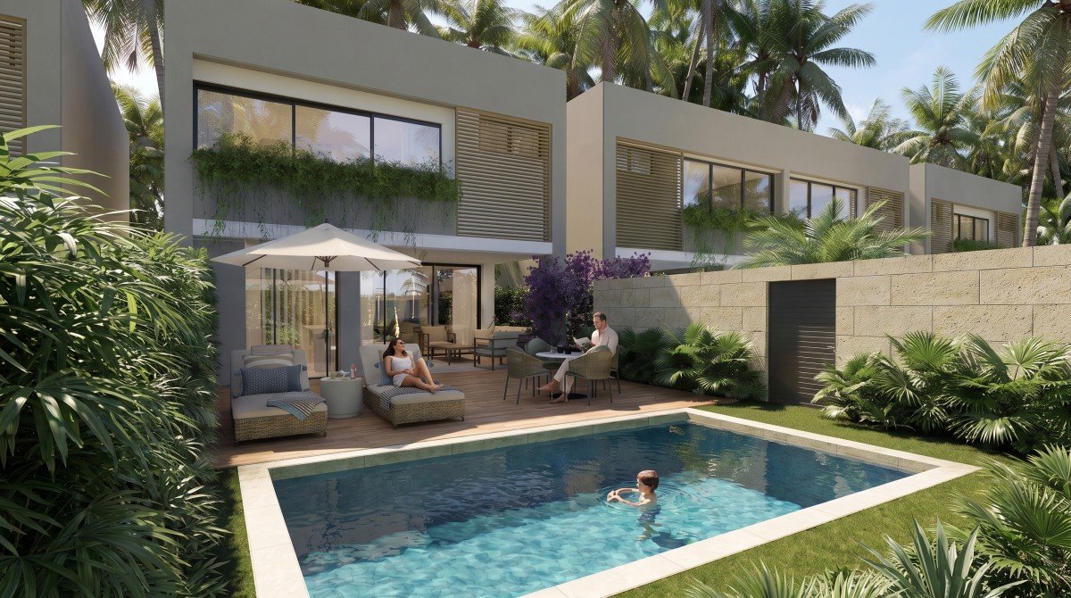 Familia disfrutando de la piscina privada de Takuma Luxury Villas